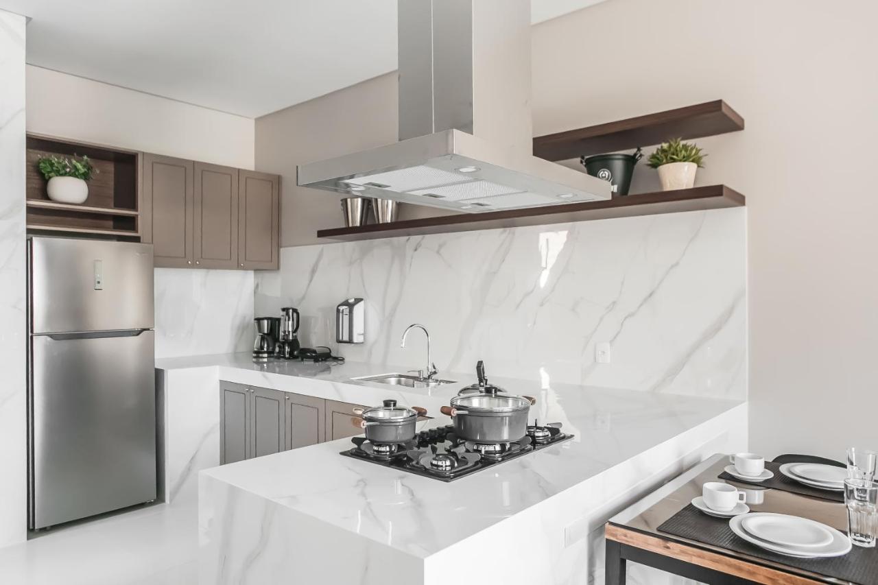 Casa Requinte, 4 Suites , Piscina II Balneario Camboriu Luaran gambar