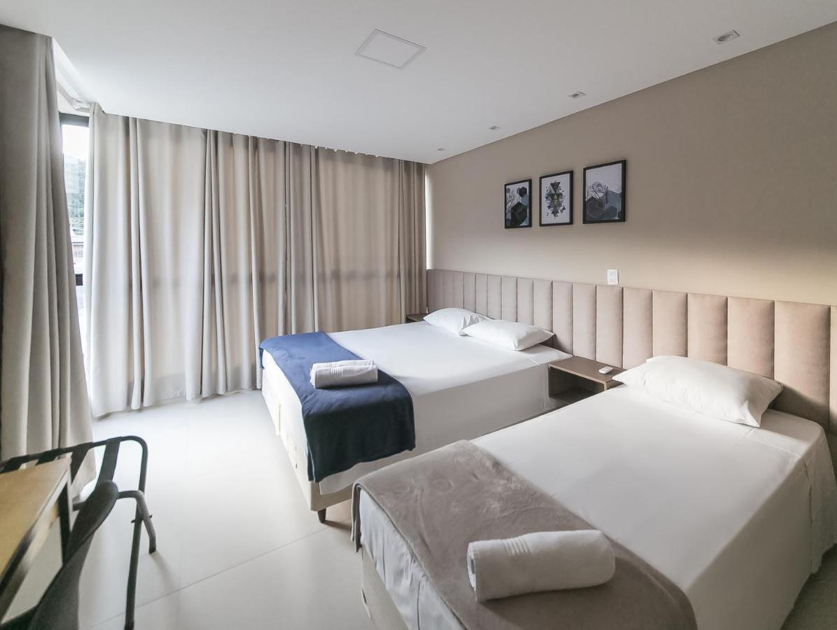 Casa Requinte, 4 Suites , Piscina II Balneario Camboriu Luaran gambar